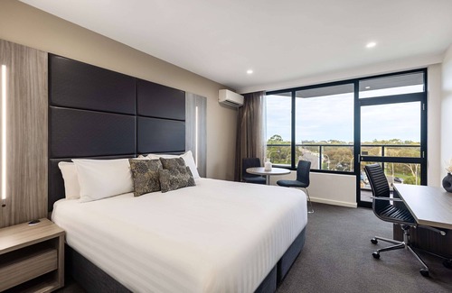 Adelaide Central Business District Hotel | Rydges South Park Adelaide