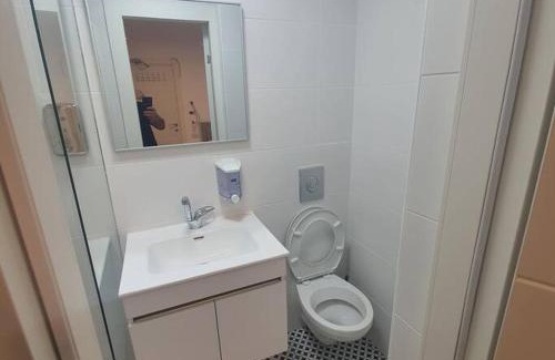 Bat Yam Apartment | Ryo 14 דירת סטודיו ליד חוף הים לנופש מושלם