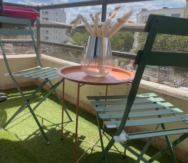 Cachan Apartment | Séjourner dans un grand appartement 1 minute des transports et à seulement 8 minutes de Paris !