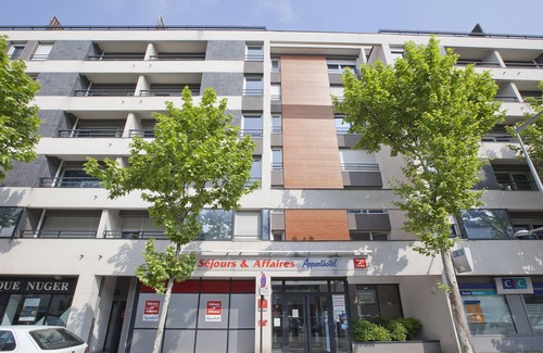 Clermont-Ferrand Apartment | Séjours & Affaires Clermont-Ferrand Park Republique