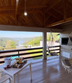 Piratuba House | Sítio Sonho Meu - 3 quartos- Seu Refúgio com a mais bela Vista para Lago da Usina