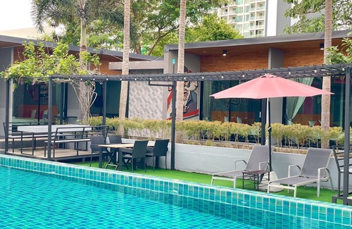 South Pattaya Villa | S Club & Hotel