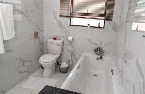 Greater Johannesburg Metropolitan Area Apartment | S&D Luxury Apartment
