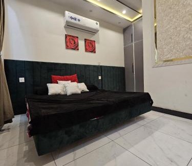 Punjab Apartment | S H Residence & APARTMENTS
