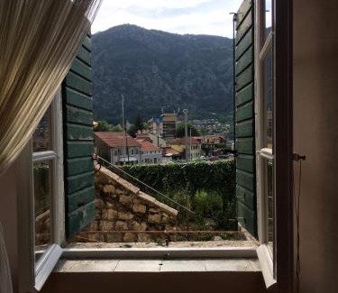 Kotor Old Town House | S&I room