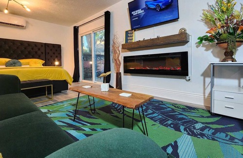Barker Apartment | S-World's Secret Sanctuary (HPLE)