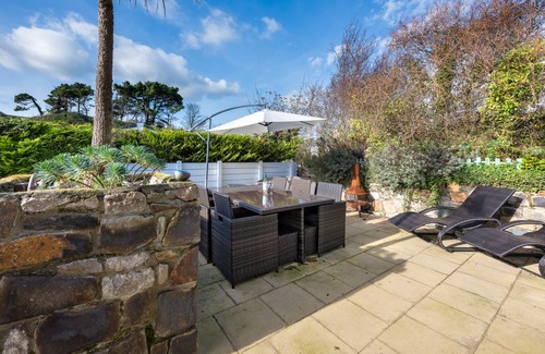 Mynytho Cottage | S11 The Warren