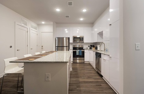 Midtown Apartment | S2ba Modern 2-br Walkable in Midtown 1 Block From Marta