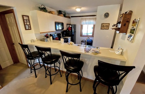 Bretton Woods Condo | S4 Ski Slope Views! Bretton Woods condo with easy access to Mt Washington, Skiing, Dog Friendly!
