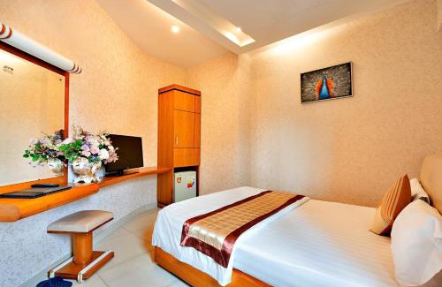 District 10 Hotel | S79 Happy 7 Ly Thai To Street