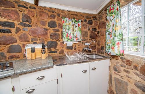 Magaliesberg Apartment | Saamrus Guest Farm