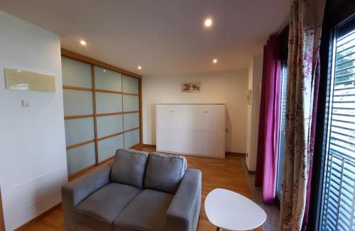Sabaris Apartment | Sabaris, Baiona, estudio diseño, parking privado, piscina