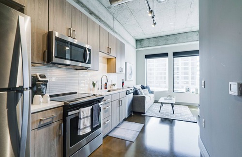 Warehouse District Condo | Sable 206 - Alcove
