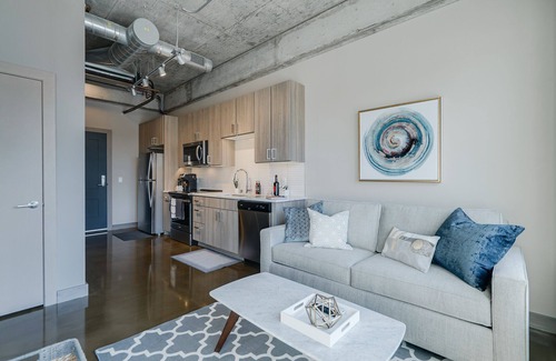 Warehouse District Condo | Sable 206 - Alcove