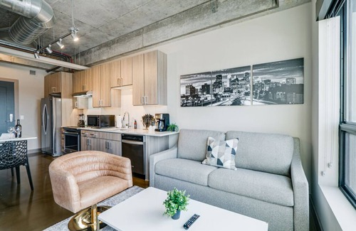 Warehouse District Condo | Sable 302 - Alcove