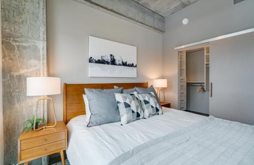 Warehouse District Apartment | Sable 304 - Alcove