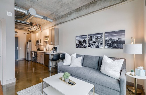 Warehouse District Condo | Sable 304 - Alcove