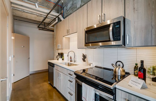 Warehouse District Apartment | Sable 31 - Studio