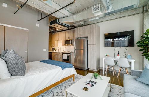 Warehouse District Apartment | Sable 401 - Studio