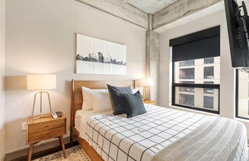 Warehouse District Apartment | Sable 403 - Alcove