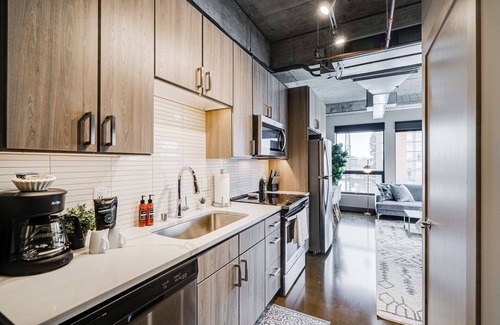 Warehouse District Condo | Sable 41 - Studio