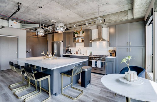 Warehouse District Condo | Sable 501 - Luxury Two Story Loft