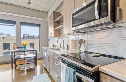 Warehouse District Condo | Sable 604 - One Bedroom