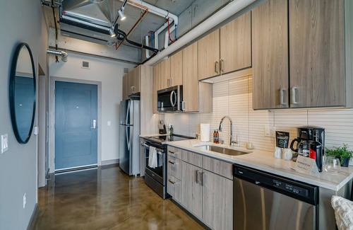 Warehouse District Condo | Sable 801 - Alcove