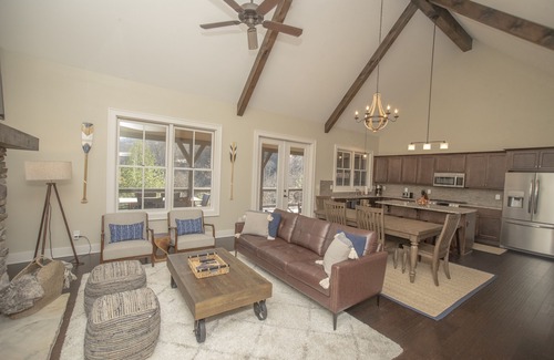 Bear Lake Reserve Cottage | Saddle Notch Villa 9 at Bear Lake Reserve