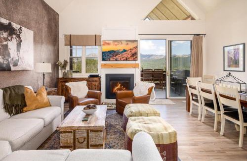 Saddle Ridge Apartment | Saddle Ridge D3 by Moonlight Basin Lodging