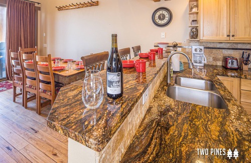 Saddle Ridge House | Saddle Ridge Ski-In/Out Chalet! Private Hot Tub, Grill, 7 min Drive to Resort!
