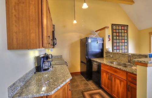 Rangeley Condo | Saddleback - Black Gnat Condo #12