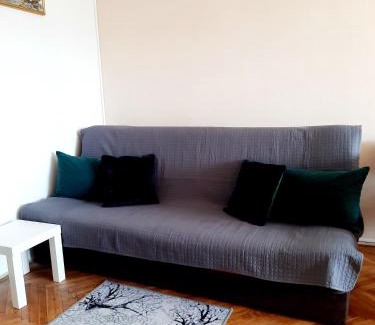 Zoliborz Apartment | "Sady Flat"