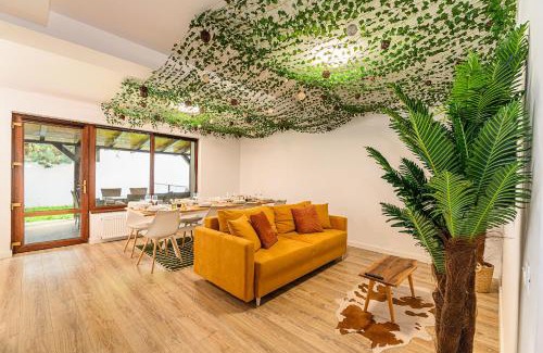 Brasov Villa | Safari Family Villas near Park Aventura,Lake,Zoo