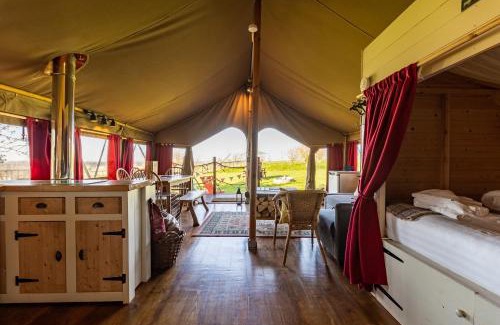 Yarmouth Apartment | Safari Tent 2 At Tapnell Farm
