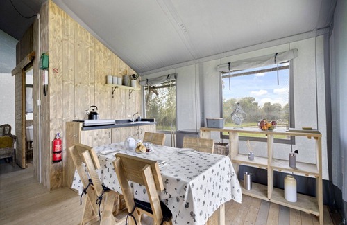 Hertford Ski Chalet | Safari Tent by Hertford Lake with Hot Tub
