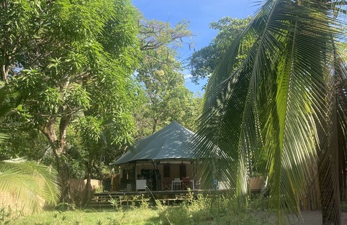 Savegre Ski Chalet | Safari tent on the beach. Near Manuel Antonio, nature, beach and plunge pool