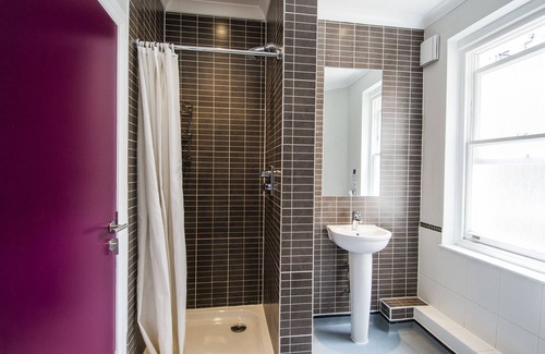 Walworth Hotel | Safestay London Elephant & Castle