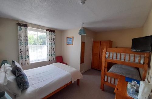 Combe Martin Bed & Breakfast | Saffron House