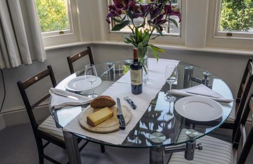 Eastbourne Apartment | Saffrons Apartment