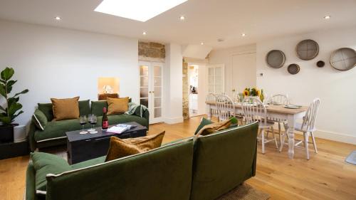Blockley House | Sage Cottage