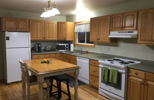 Ennis House | Sage House- in town with LOTS of space