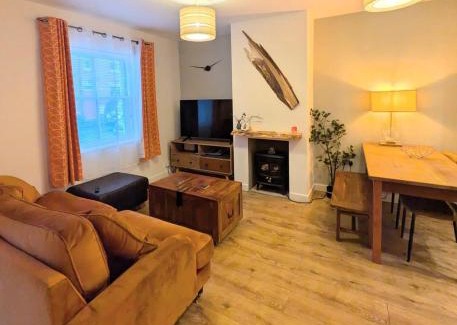 Glastonbury House | SAGE HOUSE - Tranquil sanctuary in the heart of Glastonbury