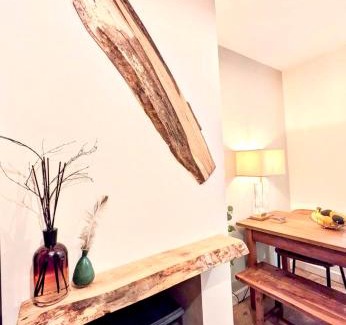 Glastonbury House | SAGE HOUSE - Tranquil sanctuary in the heart of Glastonbury
