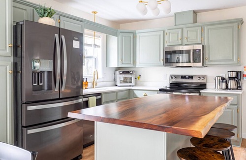 Mount Marion Apartment | Sage Retreat
