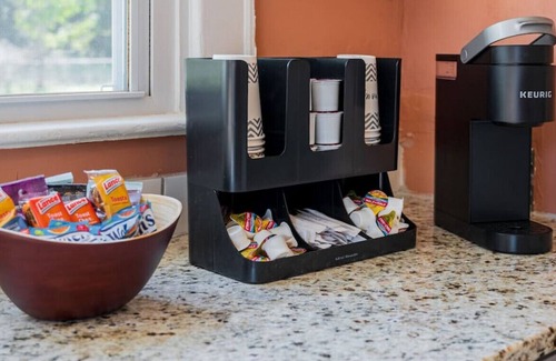Parker House | Sage Submarine- Pet Friendly Home 2 mi to Downtown