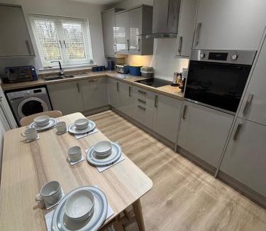 Sageston House | Sageston Tenby 2 bed new build bike and board store