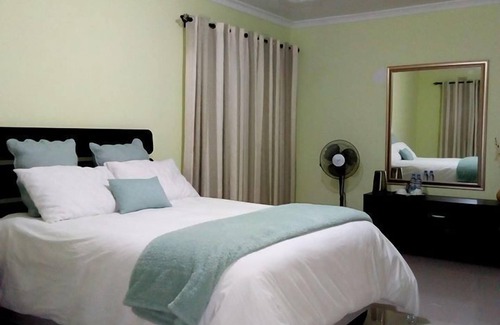 Lusaka House | Sago Palm Executive Lodge
