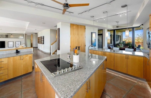 Pinnacle Peak House | Saguaro Point - Golfer's Paradise in Scottsdale