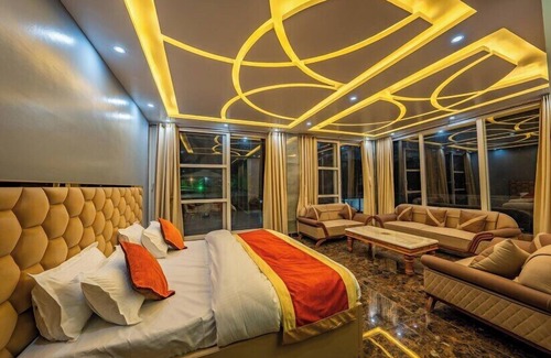 Bhimtal Hotel | Sah Hills Retreat